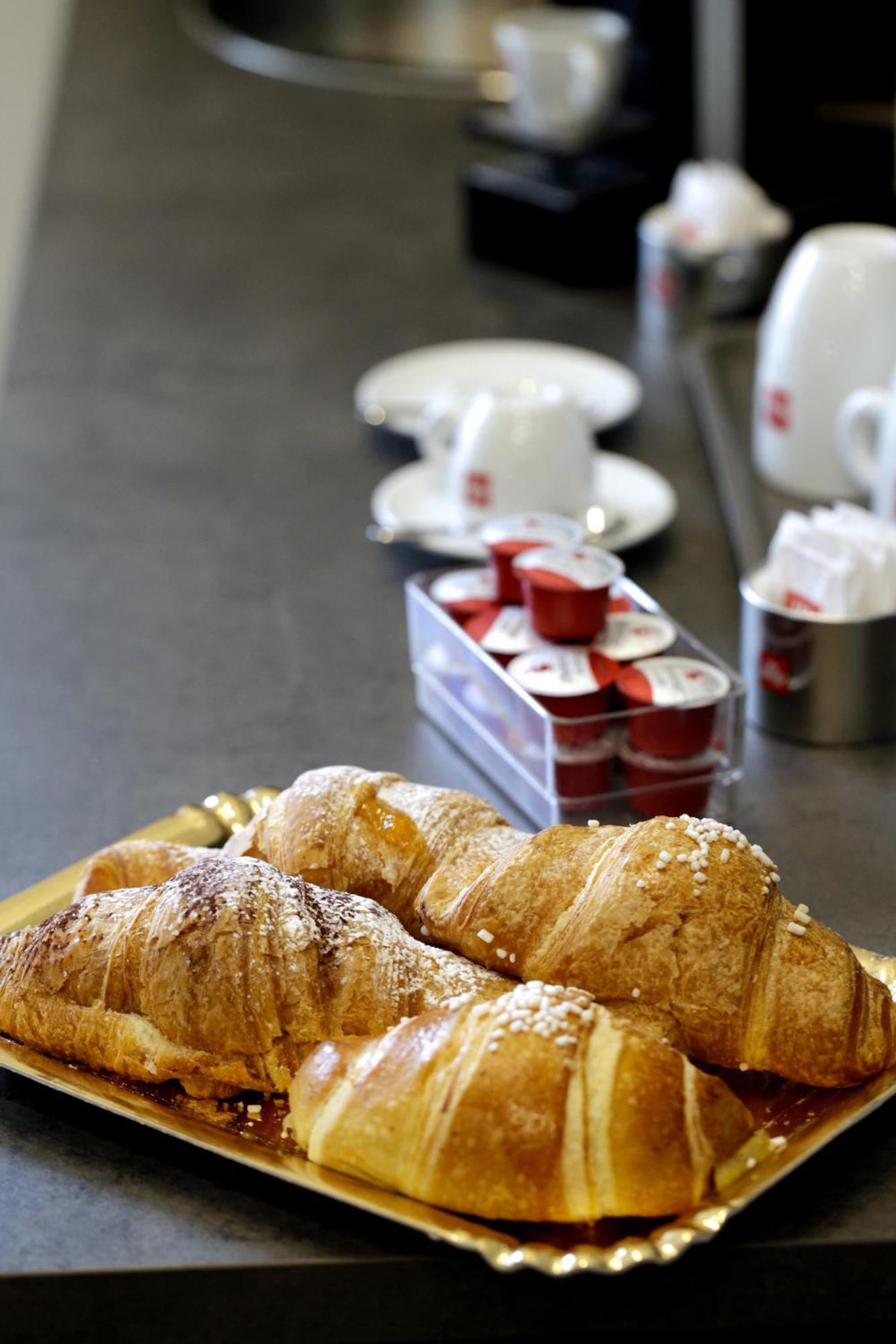 Palazzo Ferrara Bed & Breakfast Napoli Eksteriør bilde